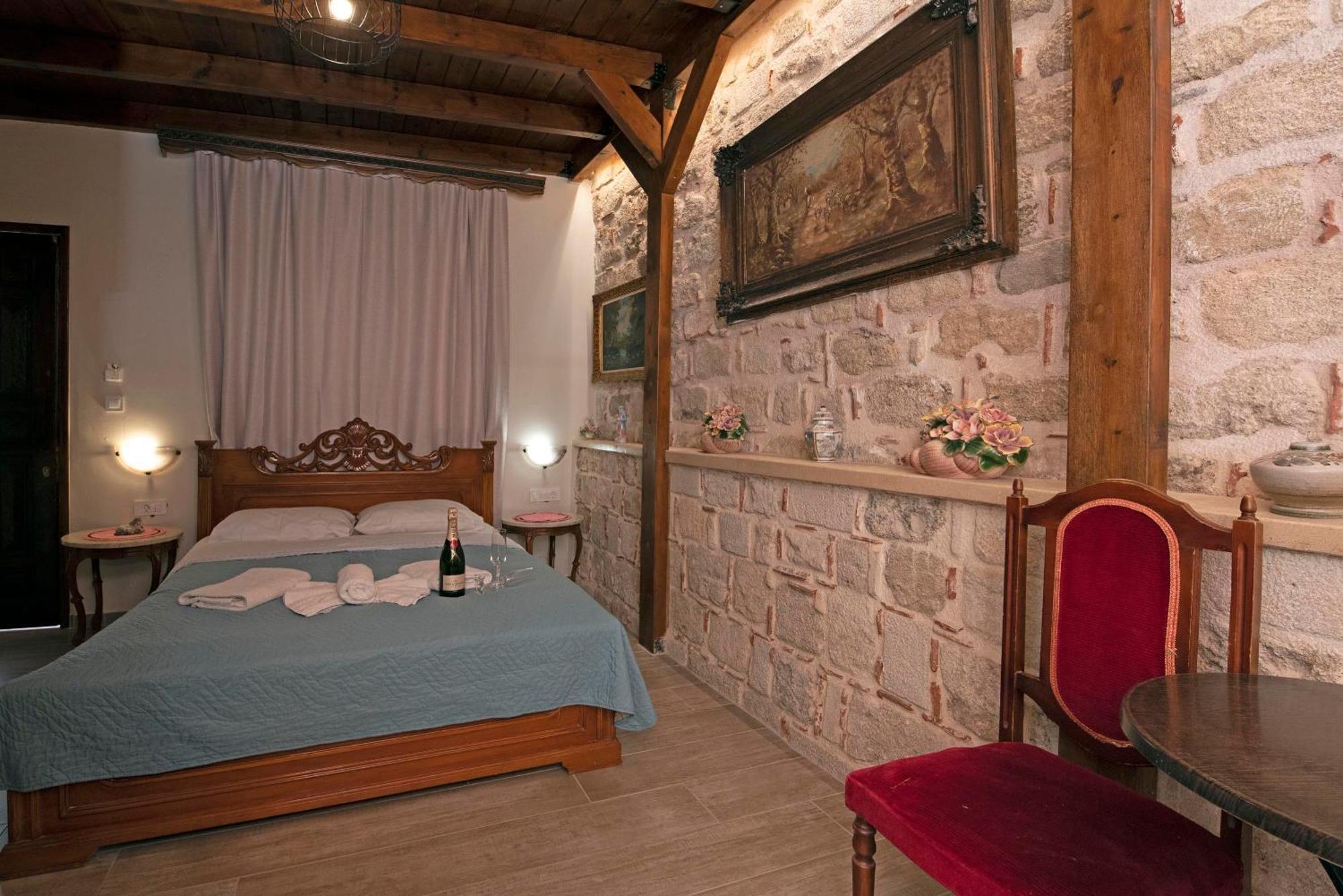 Arionos Rooms - Old Town Rhodes City Zewnętrze zdjęcie