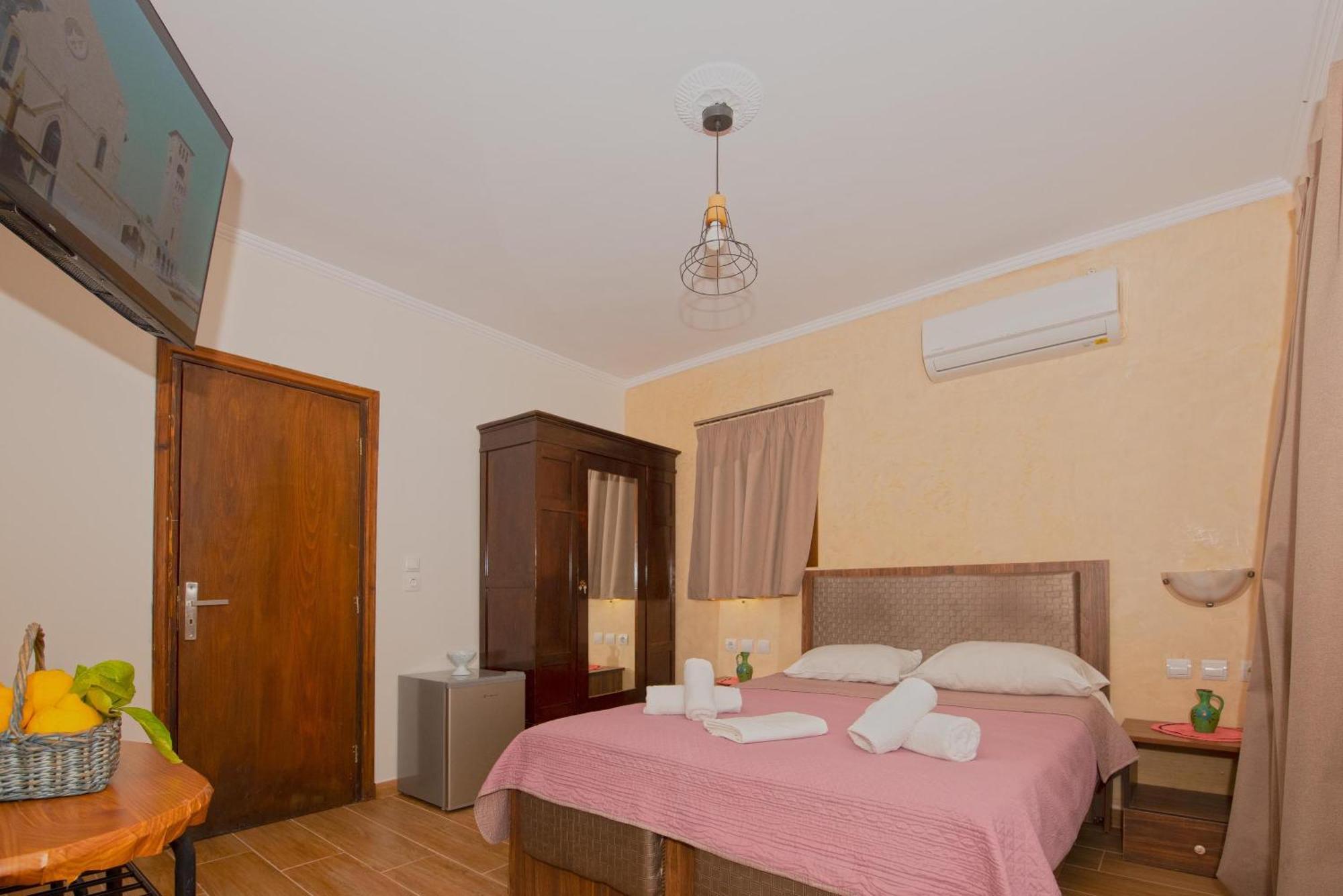 Arionos Rooms - Old Town Rhodes City Zewnętrze zdjęcie